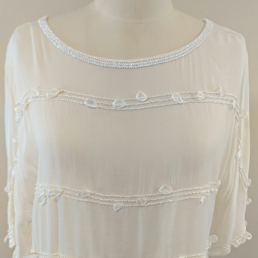 Beautiful top with white beads